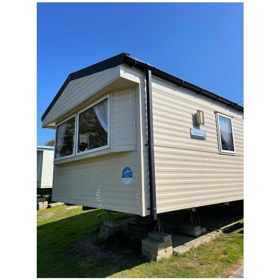 Hollington  Cosy 3-Bed Caravan Combe Haven St Leonards On Sea מראה חיצוני תמונה