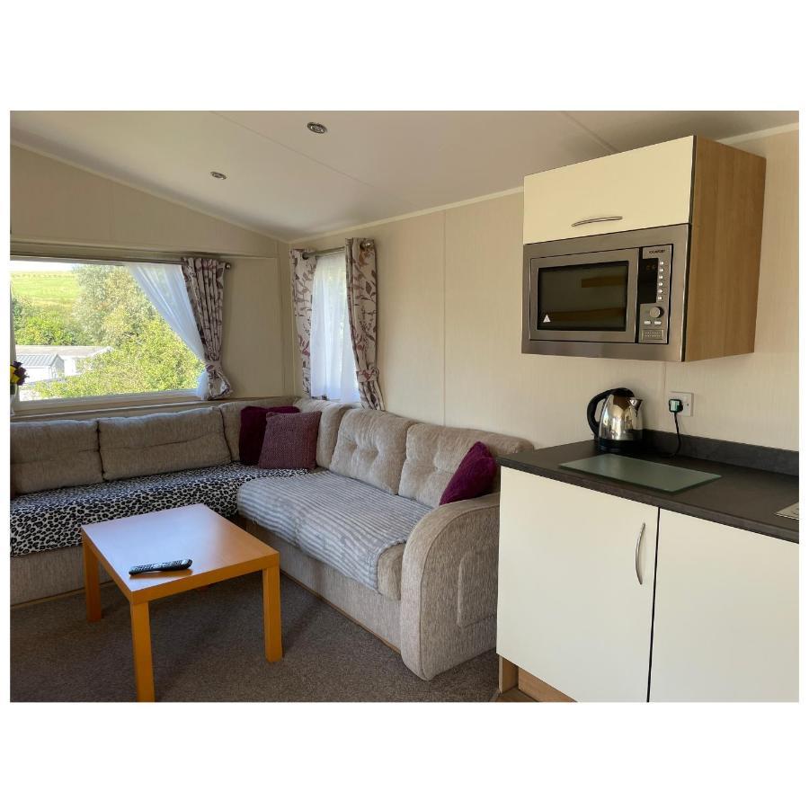 Hollington  Cosy 3-Bed Caravan Combe Haven St Leonards On Sea מראה חיצוני תמונה