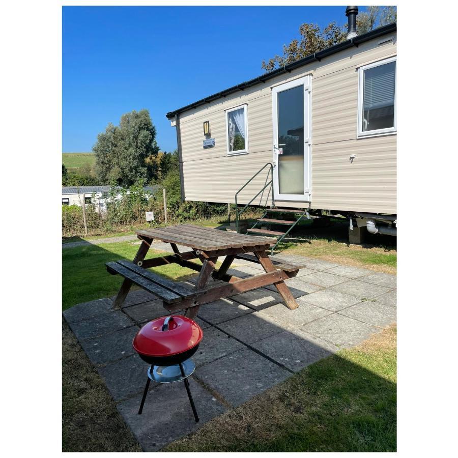 Hollington  Cosy 3-Bed Caravan Combe Haven St Leonards On Sea מראה חיצוני תמונה