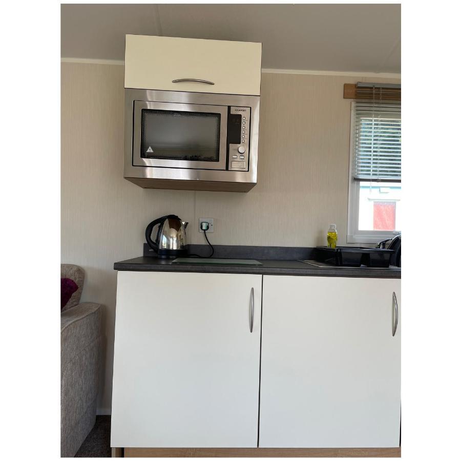 Hollington  Cosy 3-Bed Caravan Combe Haven St Leonards On Sea מראה חיצוני תמונה