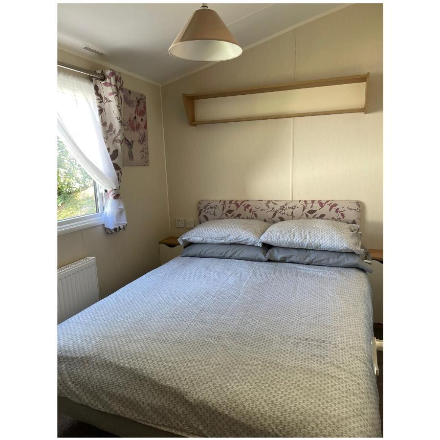 Hollington  Cosy 3-Bed Caravan Combe Haven St Leonards On Sea מראה חיצוני תמונה