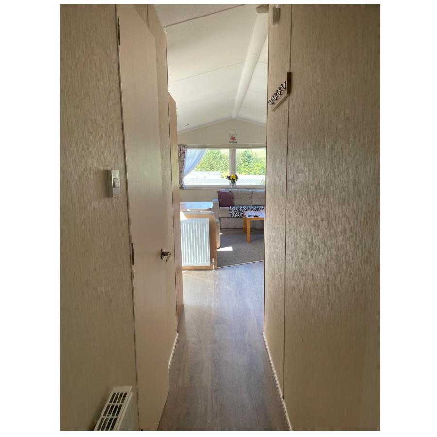 Hollington  Cosy 3-Bed Caravan Combe Haven St Leonards On Sea מראה חיצוני תמונה