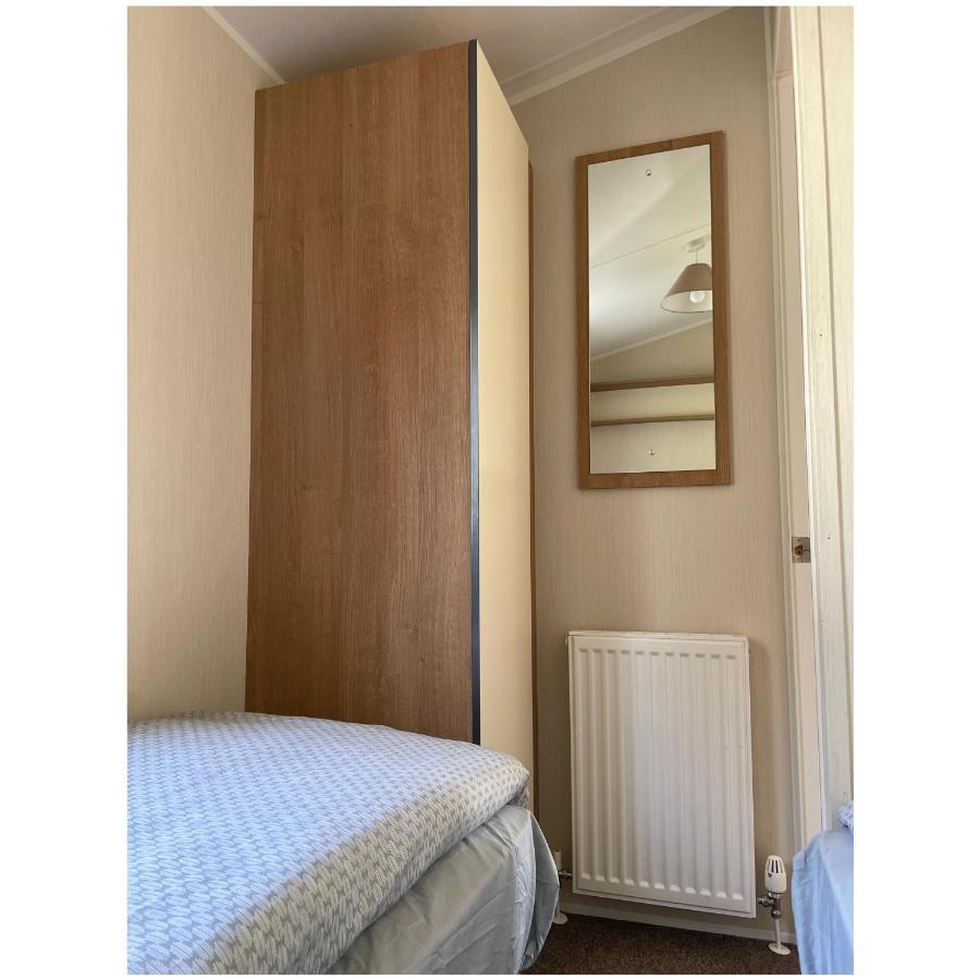 Hollington  Cosy 3-Bed Caravan Combe Haven St Leonards On Sea מראה חיצוני תמונה